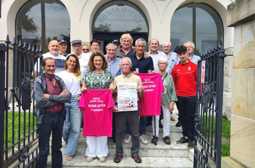  La playa de La Concha de Suances acoge este domingo el XXXVII Trofeo de Fútbol Playa Quique Setién