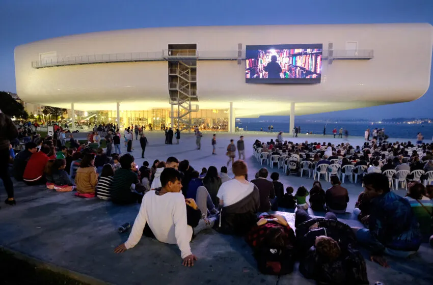  El Ayuntamiento retransmitirá la final de la Eurocopa a través de la pantalla del Centro Botín