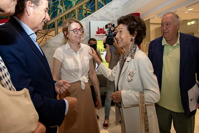  Eva Guillermina Fernández destaca la apuesta firme de la Fundación Albéniz y su presidenta Paloma O’Shea por traer la cultura musical a Cantabria