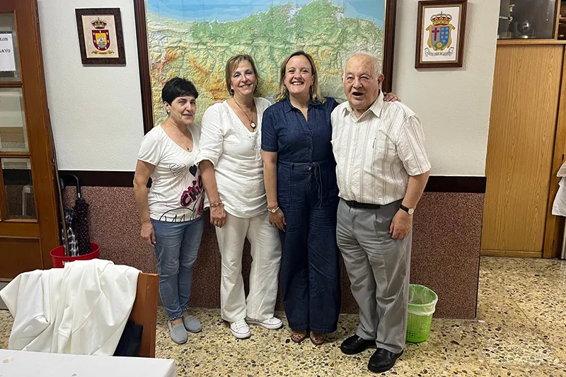  Urrutia celebra con los cántabros en Baracaldo el 115 aniversario de la creación de la Casa regional