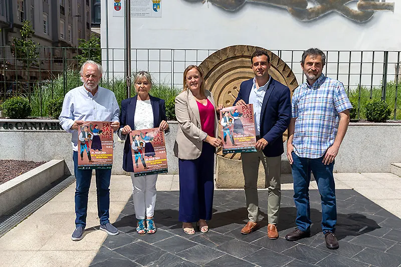Noticias de Cantabria | El Cántabro | Más de 500 folcloristas participan este domingo en el 7º Pasacalles Cántabro con motivo del Día de las Instituciones