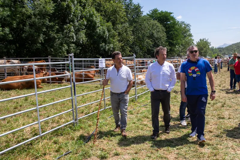 Noticias de Cantabria | El Cántabro | Palencia traslada el compromiso del Gobierno con la promoción y difusión de los productos agroalimentarios en la tercera Feria Alto Asón