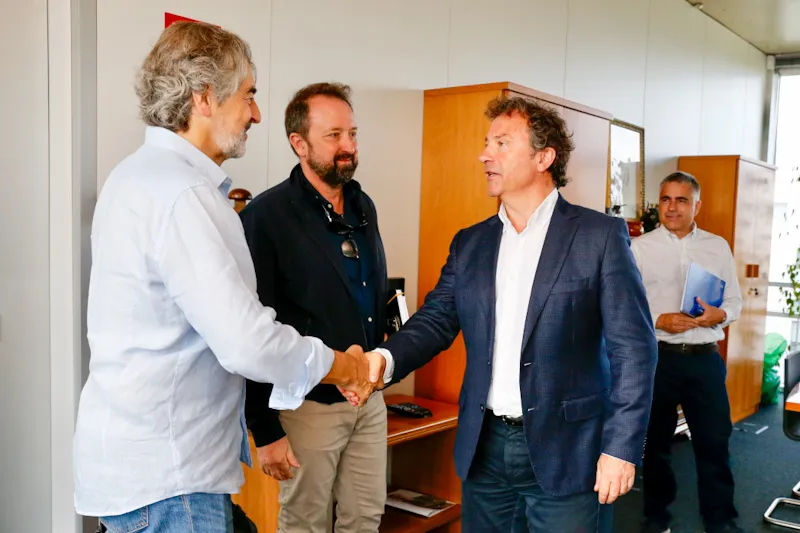  El Gobierno de Cantabria renueva el convenio con la Fundación Naturaleza y Hombre, Oso Pardo y Quebrantahuesos