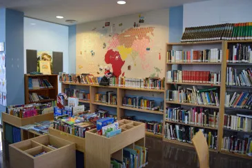 Noticias de Cantabria | El Cántabro | 40 novedades llegan a la Biblioteca municipal de Renedo este mes de agosto