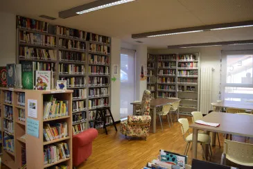 Noticias de Cantabria | El Cántabro | La Biblioteca municipal de Mortera invita a sus lectores a descubrir las novedades del mes de agosto