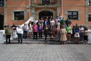 Noticias de Cantabria | El Cántabro | Piélagos recuerda a las tres últimas víctimas de la violencia de género