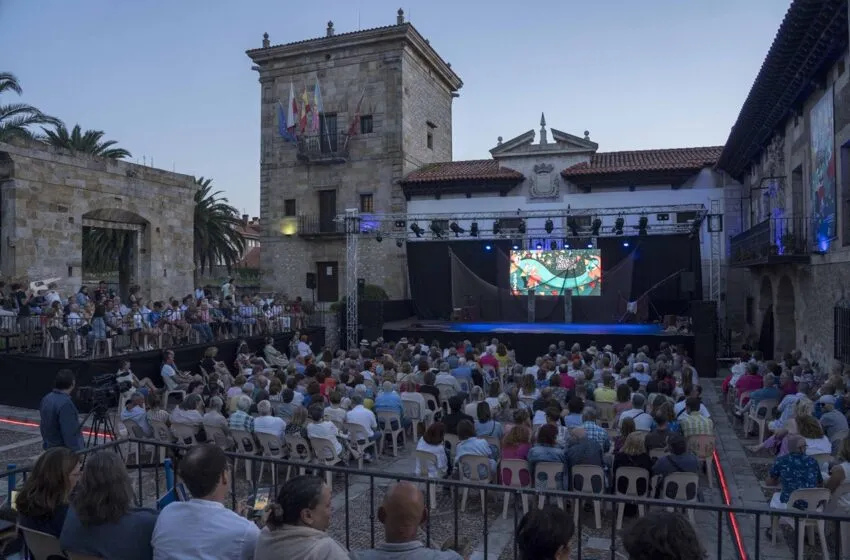 Noticias de Cantabria | El Cántabro | Camargo abre mañana la 43ª edición del Festival de Verano con el espectáculo del humorista Agustín Jiménez  