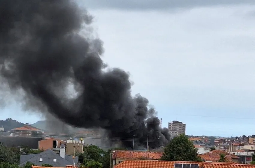  Aviso Importante: Incendio en un Bazar Chino en Campuzano, Torrelavega