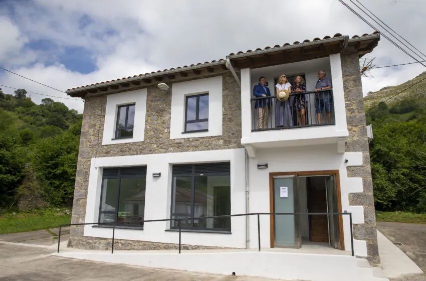 Noticias de Cantabria | El Cántabro | Se inaugura el albergue municipal de Miera que contribuirá a mejorar la oferta de alojamientos en el valle
