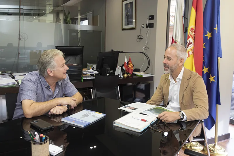 Noticias de Cantabria | El Cántabro | Educación establecerá con la fundación Naturaleza y Hombre una colaboración "más concreta" que refuerce el programa de educación en la sostenibilidad