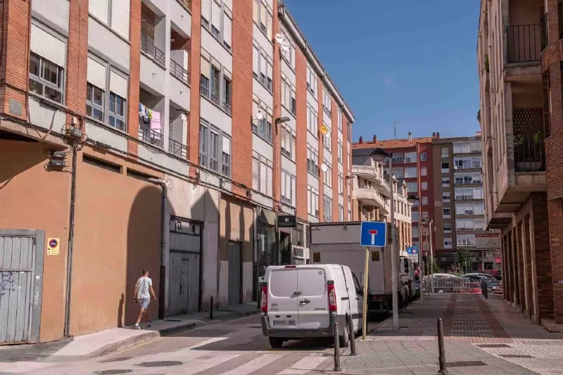 Noticias de Cantabria | El Cántabro | El lunes 26 se cierra al tráfico rodado Pintor Modinos por trabajos de mejora en esta calle