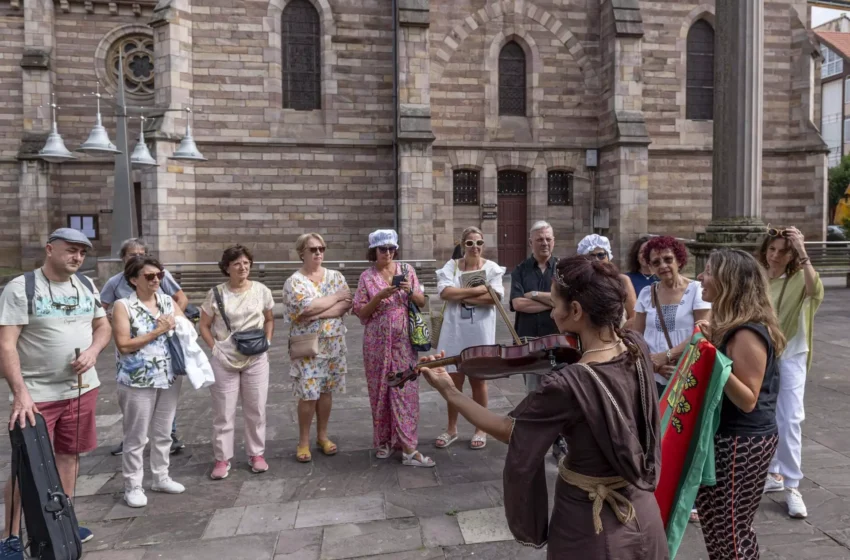 Noticias de Cantabria | El Cántabro | Aún queda plazas para participar en la ruta gratuita ‘Pasea Torrelavega… con Leonor