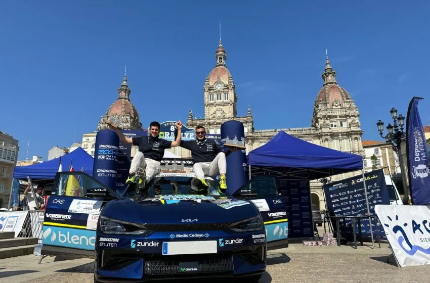 Noticias de Cantabria | El Cántabro | Dominio absoluto de Eneko Conde y Lukas Sergnese en A Coruña