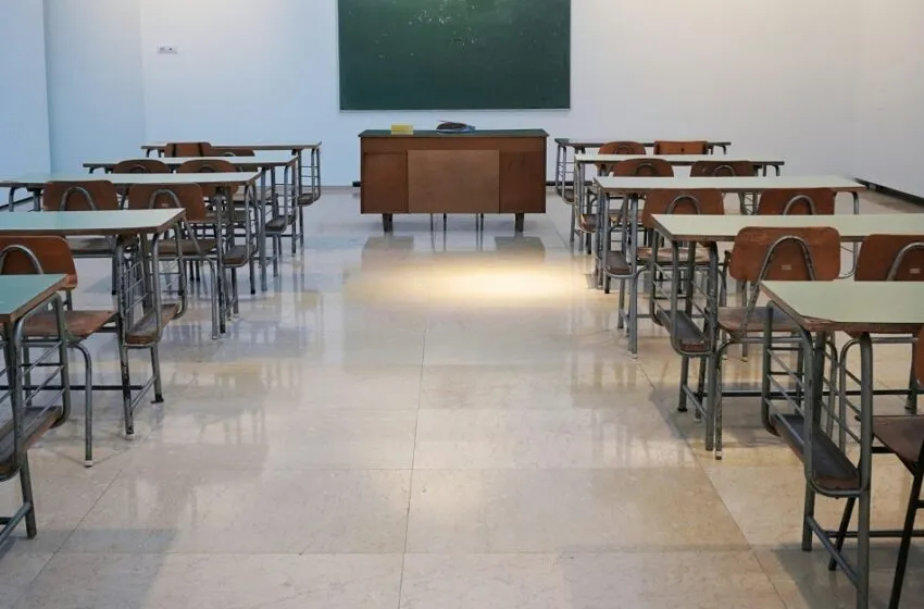  SATSE y ANPE lamentan que comience un nuevo curso sin Enfermera Escolar.