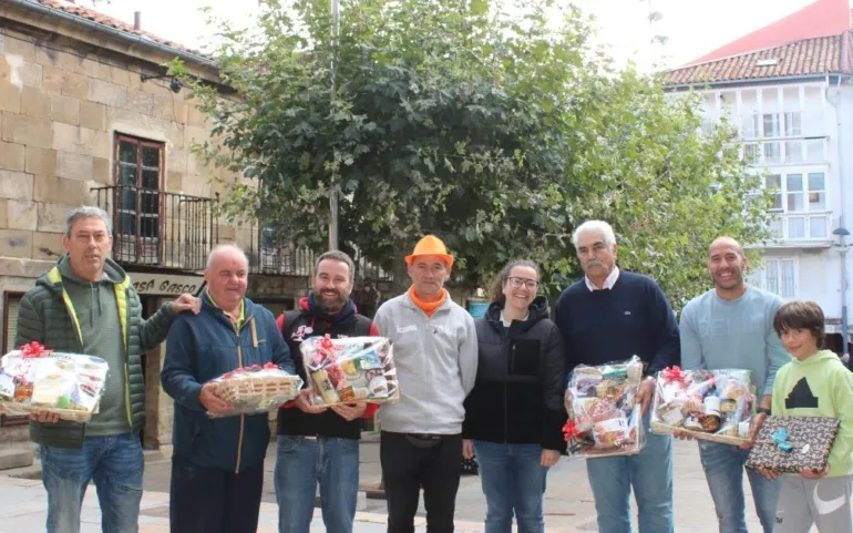 Noticias de Cantabria | El Cántabro | José Floranes se impuso en el Campeonato de Rana de San Mateo