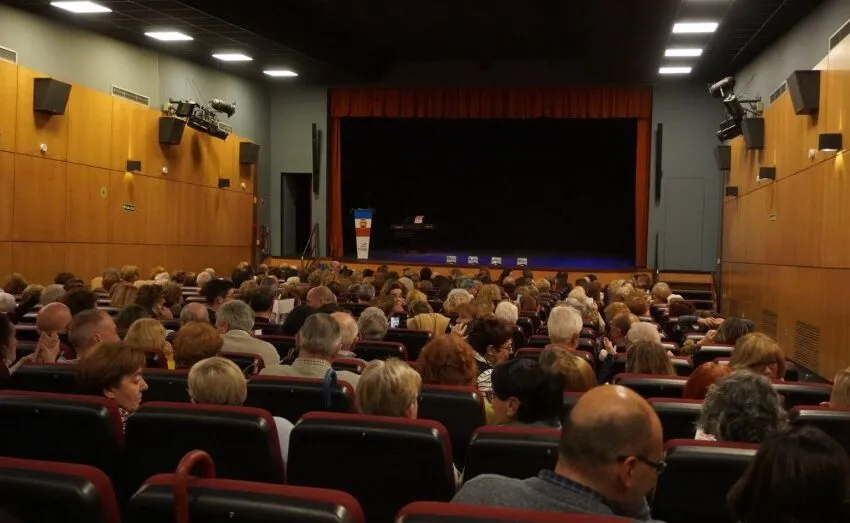  ARRANCA LA PROGRAMACIÓN DE INVIERNO DE LA SALA BRETÓN