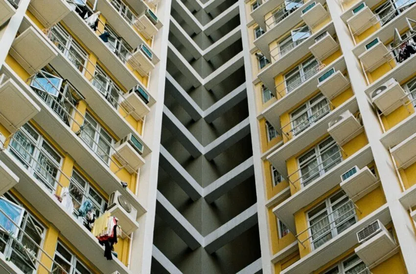 Noticias de Cantabria | El Cántabro | Buruaga defiende su política de la construcción de vivienda protegida y seguridad jurídica al pequeño propietario frente al "intervencionismo" de Pedro Sánchez