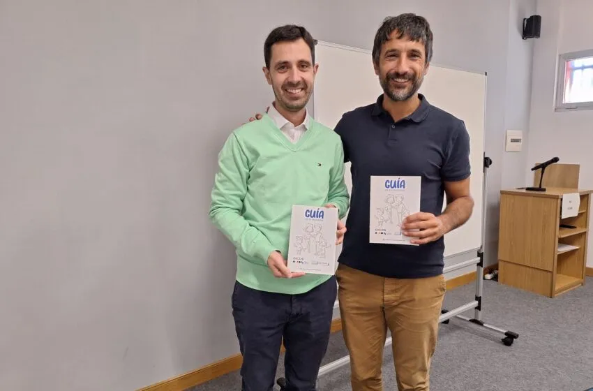 Noticias de Cantabria | El Cántabro | Echevarría destaca la “oportunidad” de las ‘Píldoras informativas’ para los extranjeros de la ciudad