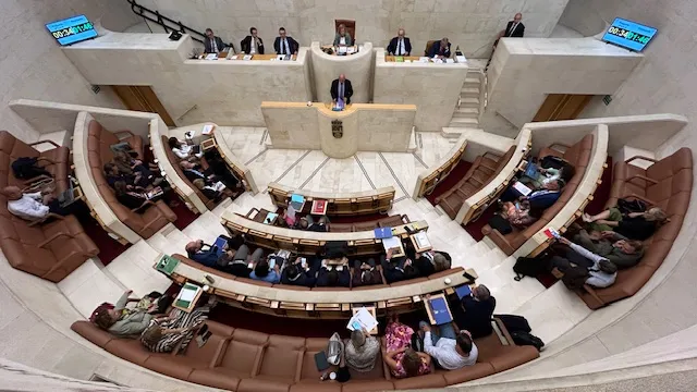 Noticias de Cantabria | El Cántabro | EL CONSEJERO INDUSTRIA COMPARECERÁN EN EL PLENO DEL PRÓXIMO LUNES PARA HABLAR LA PASIEGA