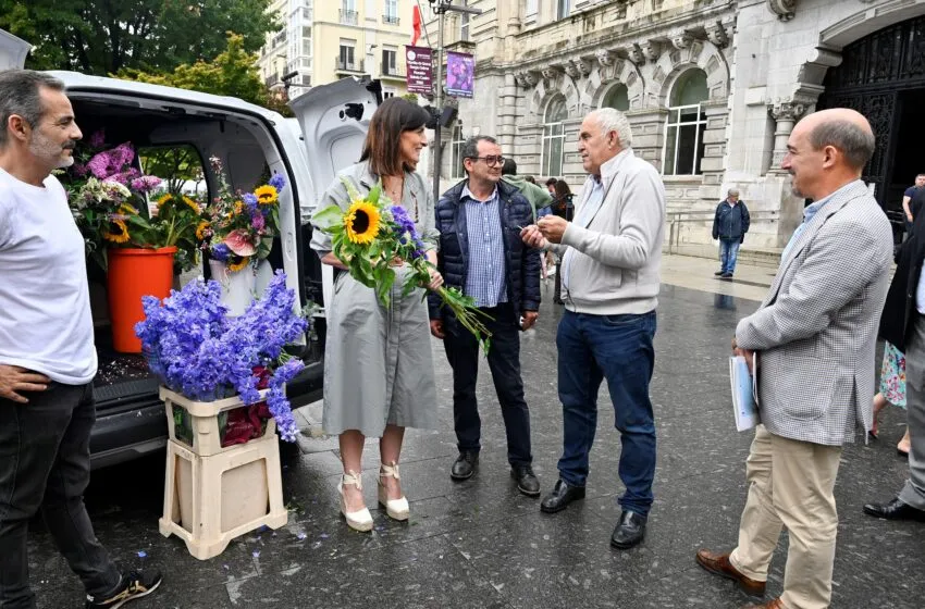 El Ayuntamiento lanza un proyecto piloto de reparto comercial compartido para los floristas