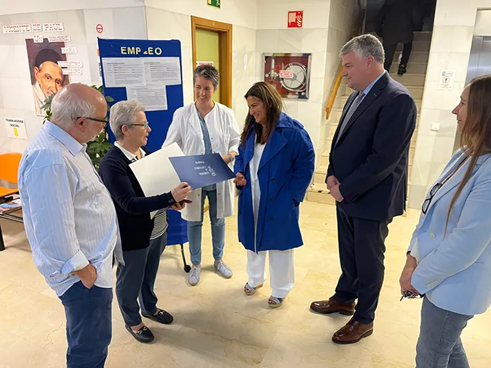 Noticias de Cantabria | El Cántabro | El Gobierno de Cantabria agradece a Sor Clara su dedicación al frente de la Cocina Económica durante seis años