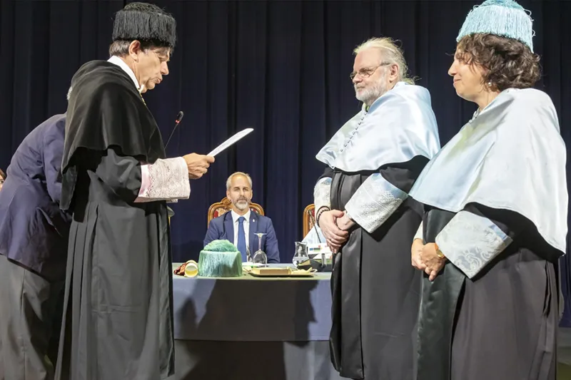 Noticias de Cantabria | El Cántabro | El Gobierno se suma a la clausura de los cursos de verano y ofrece mejorar y mantener estrecha relación con la UIMP