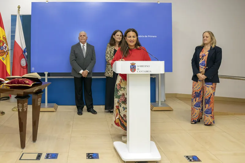 Noticias de Cantabria | El Cántabro | Gómez del Río destaca el compromiso de los nuevos cargos de Inclusión Social de "servir a los cántabros que más lo necesitan"