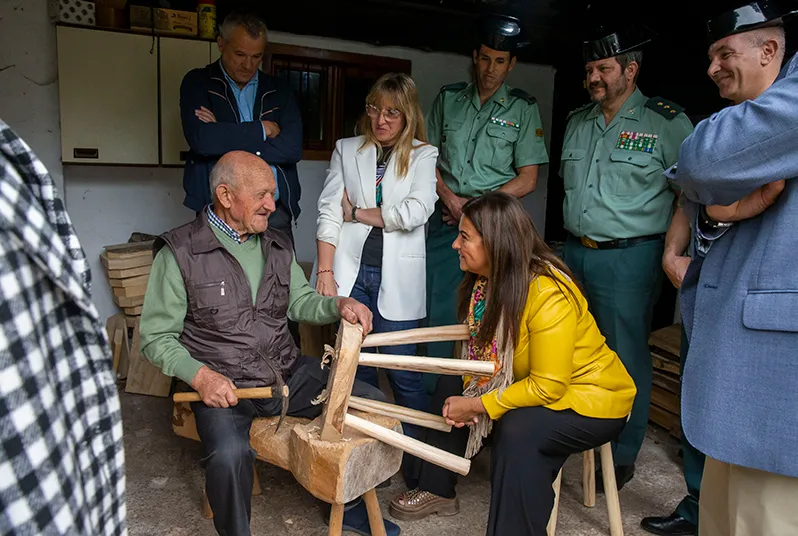 Noticias de Cantabria | El Cántabro | Gómez del Río apuesta por coordinar esfuerzos y tejer una red "entre todas las entidades y administraciones" para prevenir y luchar contra la soledad no deseada en Cantabria