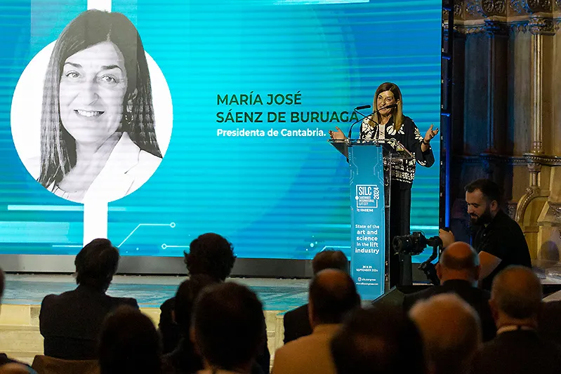 Noticias de Cantabria | El Cántabro | Buruaga confirma que la Agenda Digital de Cantabria, la herramienta para impulsar el cambio de modelo productivo, se presentará en octubre