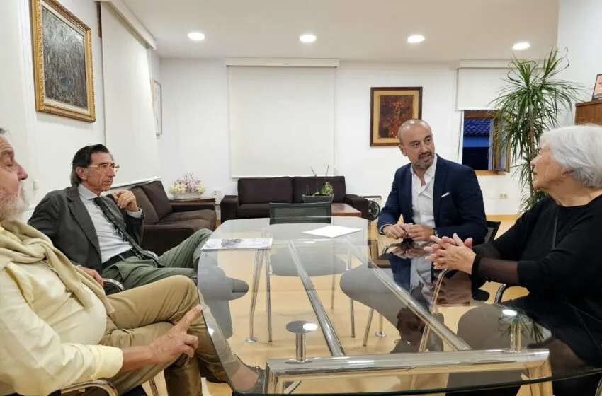 Noticias de Cantabria | El Cántabro | Quercus presenta al Ayuntamiento sus propuestas para una Torrelavega Verde