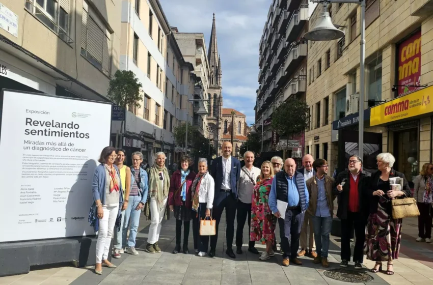 Noticias de Cantabria | El Cántabro | Inaugurada la 2ª edición de la exposición ‘Revelando sentimientos. Miradas más allá de un diagnóstico de cáncer’