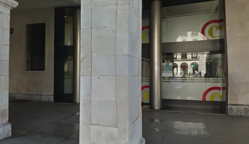 Noticias de Cantabria | El Cántabro | El Gobierno valora la operación de compra de la sede de la Cámara de Comercio, que será "ventajosa" y supondrá un ahorro anual de 1 millón de euros