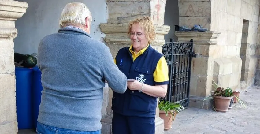 Noticias de Cantabria | El Cántabro | El Ayuntamiento de Cabuérniga facilita el pago de sus tributos en las oficinas de Correos y a través de los carteros rurales