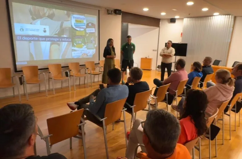 Noticias de Cantabria | El Cántabro | El ámbito deportivo de Santa Cruz de Bezana aspira a ser “ejemplo” en la protección a la infancia