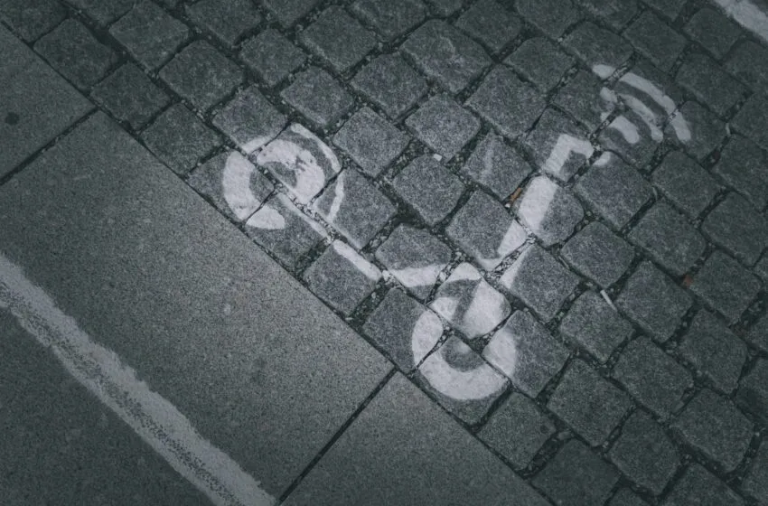 Noticias de Cantabria | El Cántabro | TORRELAVEGA SÍ LOGRA QUE EL EQUIPO DE GOBIERNO ADAPTE LA ORDENANZA A LOS PATINETES ELÉCTRICOS