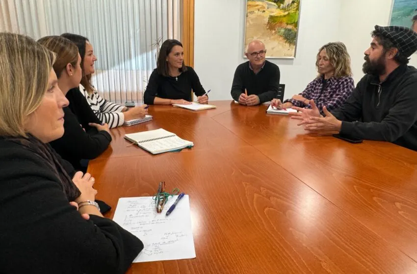 Noticias de Cantabria | El Cántabro | Santa Cruz de Bezana impulsa la colaboración con asociaciones para apoyar a las familias con Trastorno del Espectro Autista