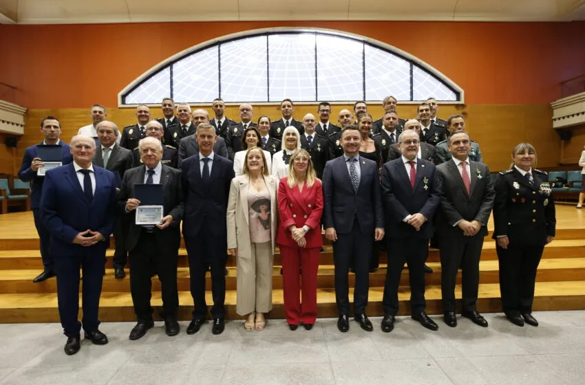 Noticias de Cantabria | El Cántabro | Urrutia elogia el papel de la Policía Nacional en defensa de los derechos y libertades de los ciudadanos