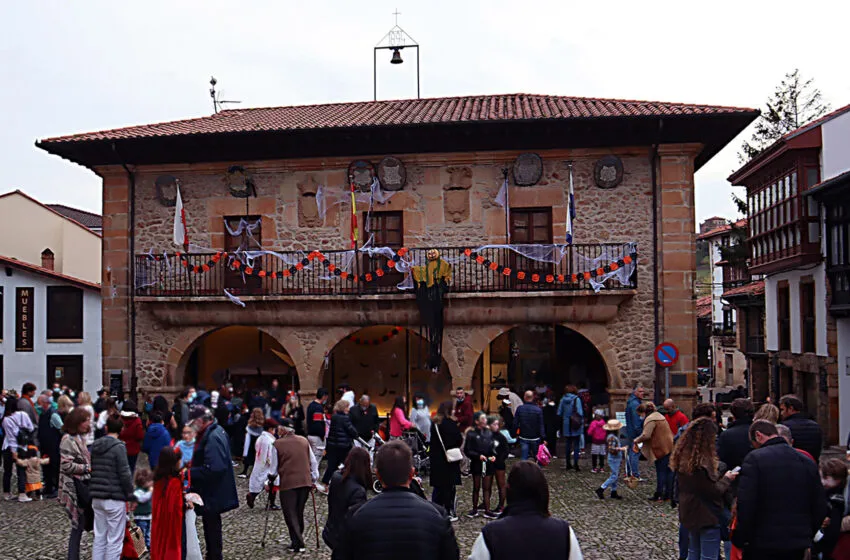 Noticias de Cantabria | El Cántabro | Comillas celebrará Samuín con un concurso de decoración de calabazas, pasacalles y animación infantil