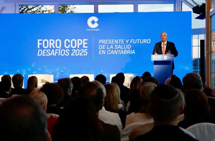 Noticias de Cantabria | El Cántabro | Pascual reconoce que la sanidad pública está en una "encrucijada" y considera la salud digital clave para la sostenibilidad del sistema