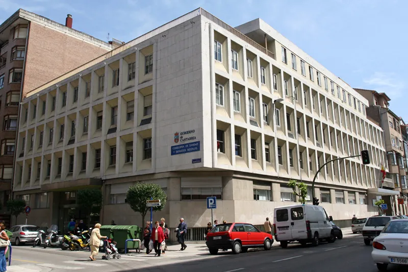 Noticias de Cantabria | El Cántabro | La Consejería de Salud cumplirá con la ley y finalizará "en tiempo y forma" los procesos de estabilización del personal del SCS el próximo mes de diciembre