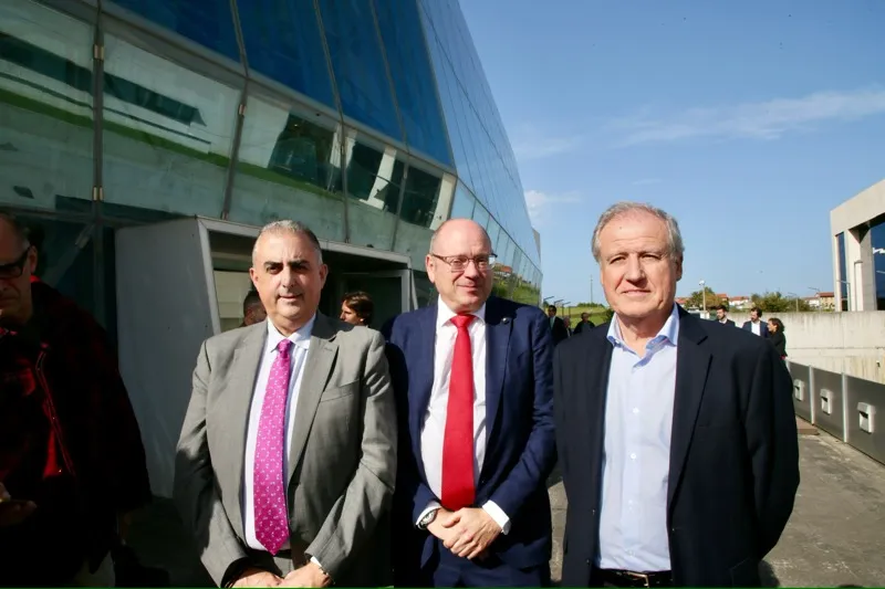 Noticias de Cantabria | El Cántabro | El Gobierno de Cantabria reafirma su compromiso de apoyo al sector eólico y confía en empezar a generar este tipo de energía esta legislatura