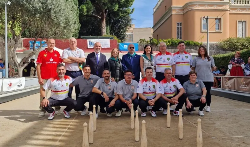 Noticias de Cantabria | El Cántabro | La consejera de Presidencia acompaña a la Casa de Cantabria en Barcelona en la celebración de La Bien Aparecida