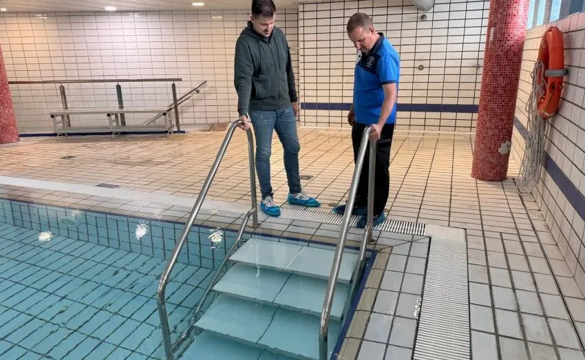 Noticias de Cantabria | El Cántabro | EL AYUNTAMIENTO DE ASTILLERO MEJORA LA ACCESIBILIDAD EN LAS PISCINAS INTERIORES DE LA CANTÁBRICA