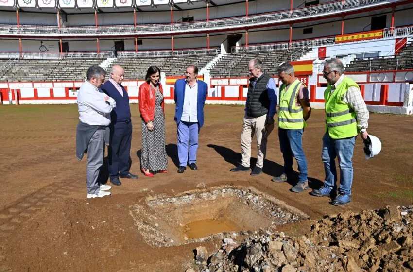 Noticias de Cantabria | El Cántabro | Comienzan las obras para la renovación del firme y drenaje en la plaza de toros