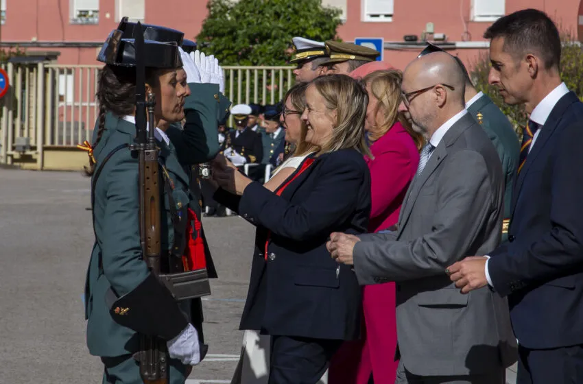 Noticias de Cantabria | El Cántabro | La consejera de Presidencia y Seguridad destaca la labor de la Guardia Civil en la conmemoración de la festividad del Pilar