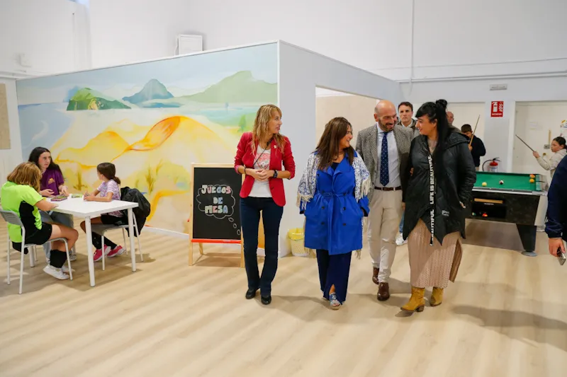 Noticias de Cantabria | El Cántabro | El Gobierno de Cantabria traslada su compromiso de potenciar las acciones destinadas a los jóvenes