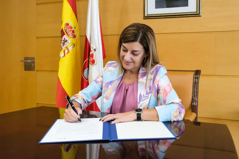Noticias de Cantabria | El Cántabro | Buruaga pide por carta una reunión a Puente para abordar una "solución definitiva" para la intermodal de La Pasiega