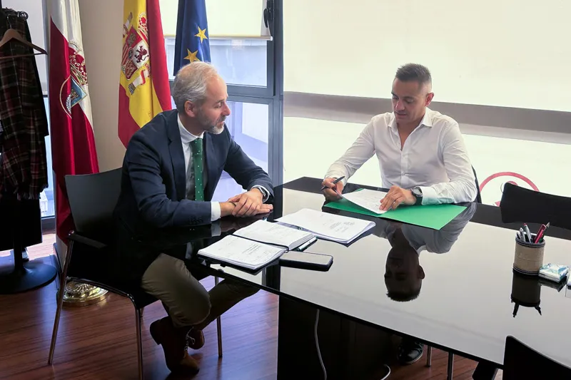 Noticias de Cantabria | El Cántabro | Educación acometerá la reparación del CEIP Nuestra Señora del Roble en San Pedro del Romeral con una inversión de 50.000 euros