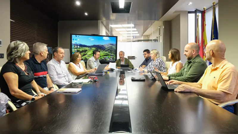 Noticias de Cantabria | El Cántabro | Silva reúne a las Comisiones Permanentes de Directores para avanzar en los principales asuntos relativos al inicio de curso