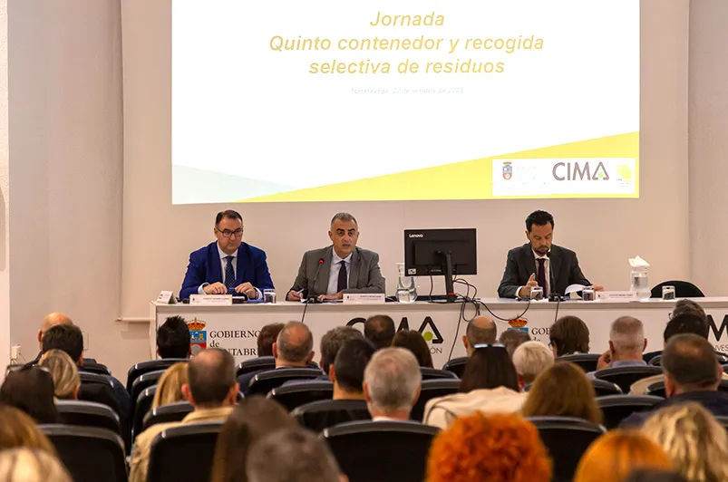 Noticias de Cantabria | El Cántabro | Media reprocha "falta de diálogo" del Ejecutivo central con el nuevo "tasazo de basuras" que Pedro Sánchez impone a los ayuntamientos a partir del próximo mes de abril